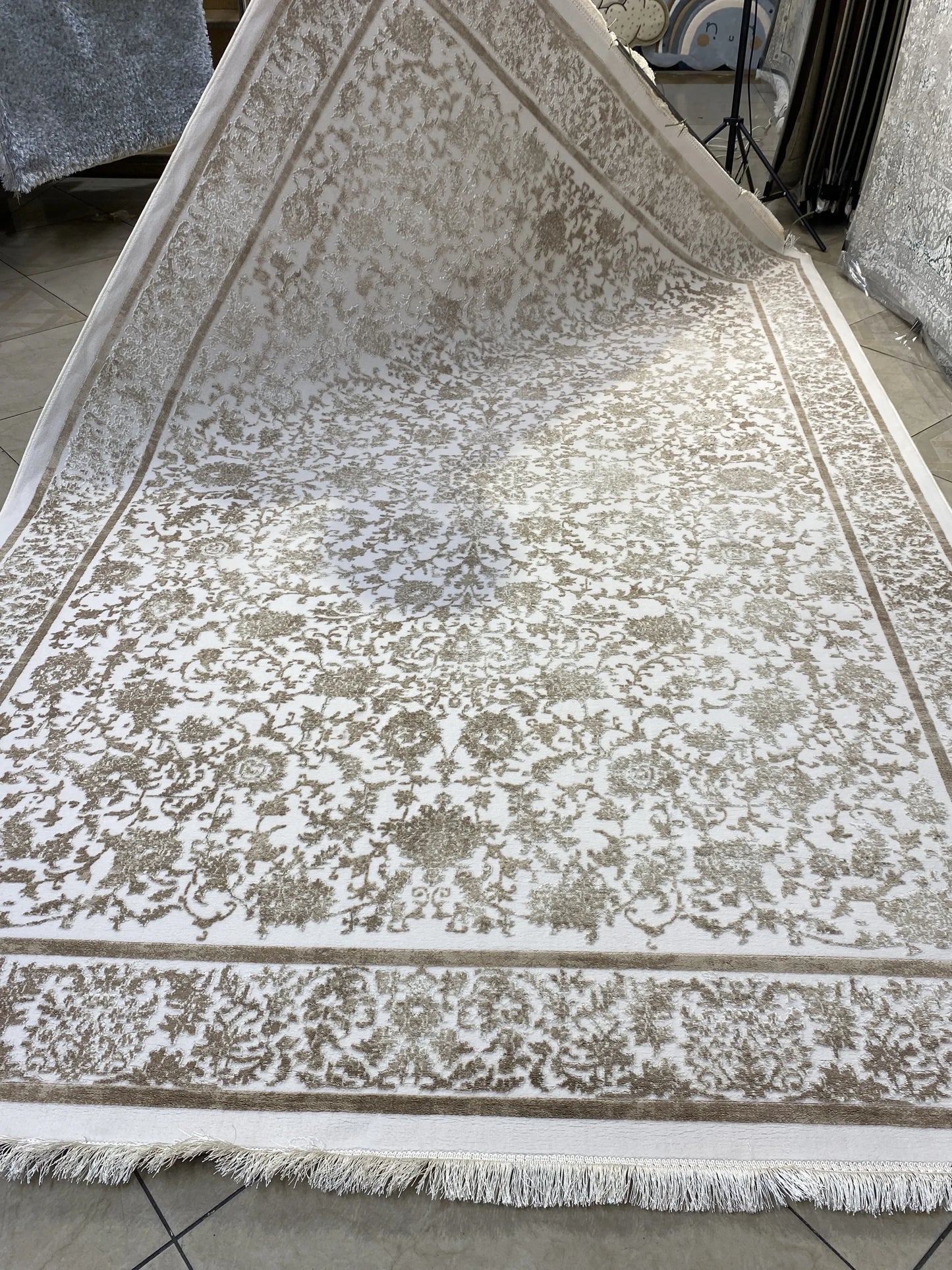 alfombra persa moderna
alfombra persa tejida a máquina
alfombra moderna iraní
alfombra de diseño persa
alfombra decorativa moderna
alfombra persa contemporánea
alfombra persa asequible
alfombra hecha a máquina
alfombra iraní de calidad
alfombra persa para salón
modern Persian carpet
machine made Persian rug
Persian style area rug
contemporary Iranian carpet
decorative Persian rug
affordable Persian carpet
Persian carpet for living room
machine crafted Persian rug
Iranian modern rug design